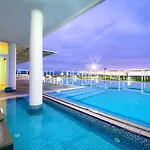 Hotell Aphrodite Beachfront Official 3*