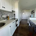 Hotell Aphrodite Beachfront Official Ghaziveran