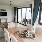 Aphrodite Beachfront Official Hotel 3*