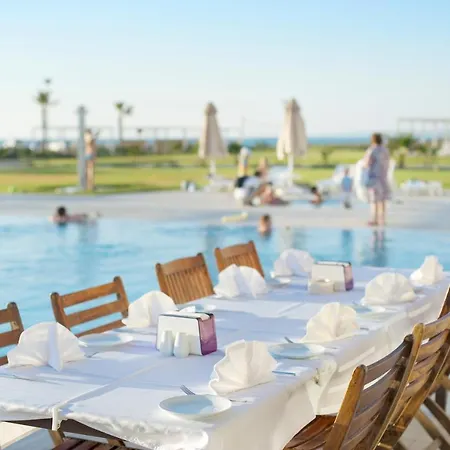 Aphrodite Beachfront Official Ξενοδοχείο 3*