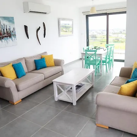 Aphrodite Beachfront Official Hotell