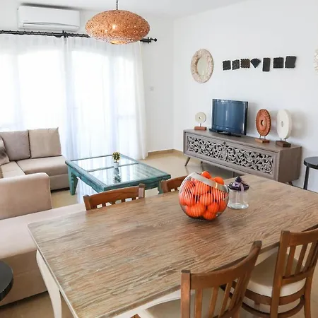 Aphrodite Beachfront Official 3*