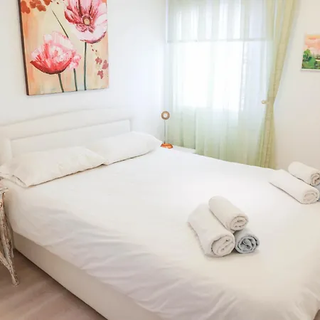Hotell Aphrodite Beachfront Official 3*