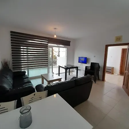 Aphrodite Beachfront Official מלון Ghaziveran