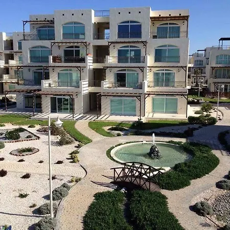 Ξενοδοχείο Aphrodite Beachfront Official 3*