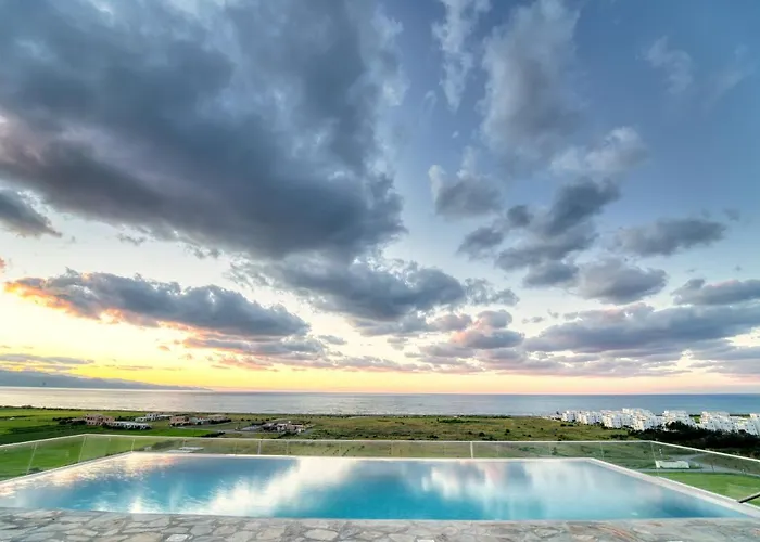 Aphrodite Beachfront Official 3*