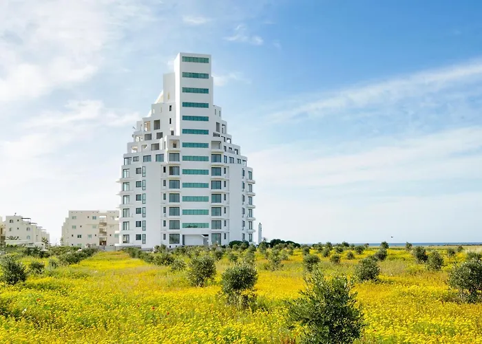 Aphrodite Beachfront Official 3* Ghaziveran