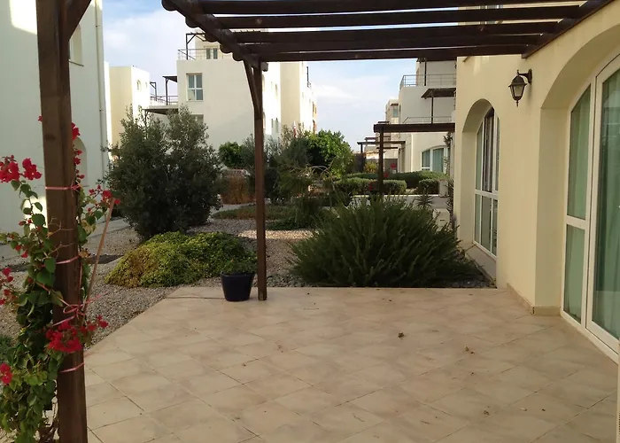 Aphrodite Beachfront Official 3*