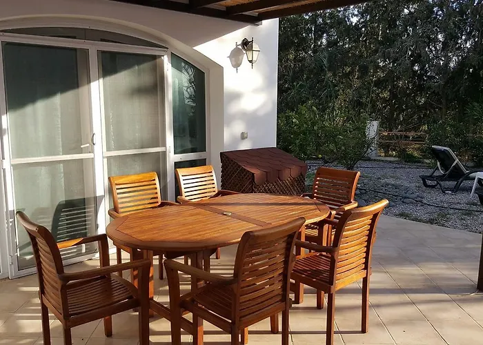 Hotel Aphrodite Beachfront Official